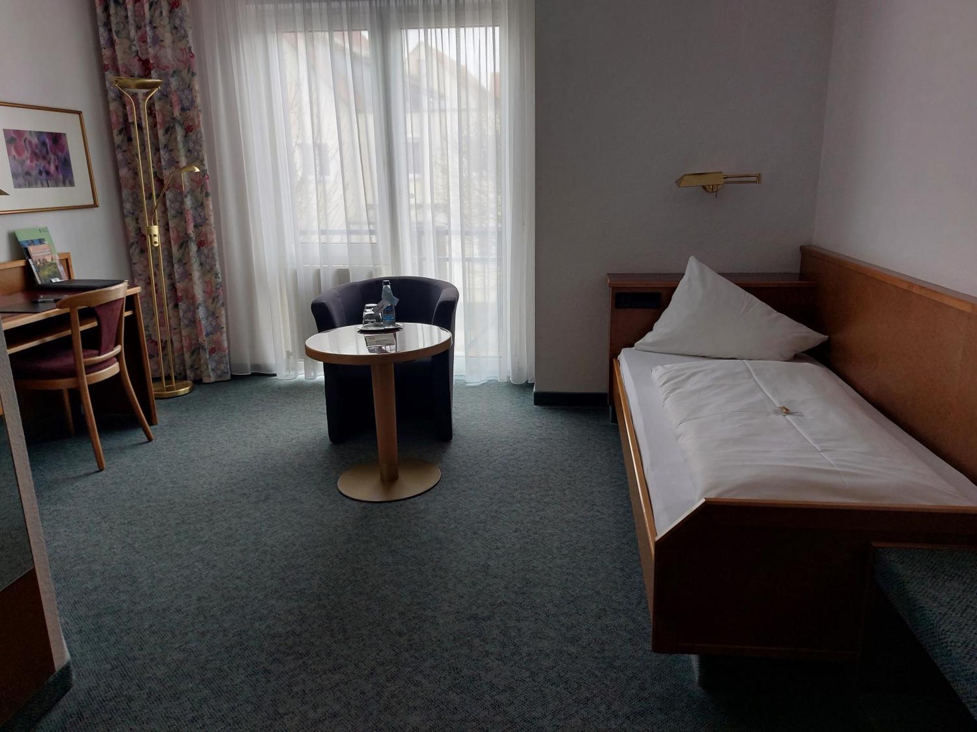Hotel Zimmermann Фільдерштадт Екстер'єр фото