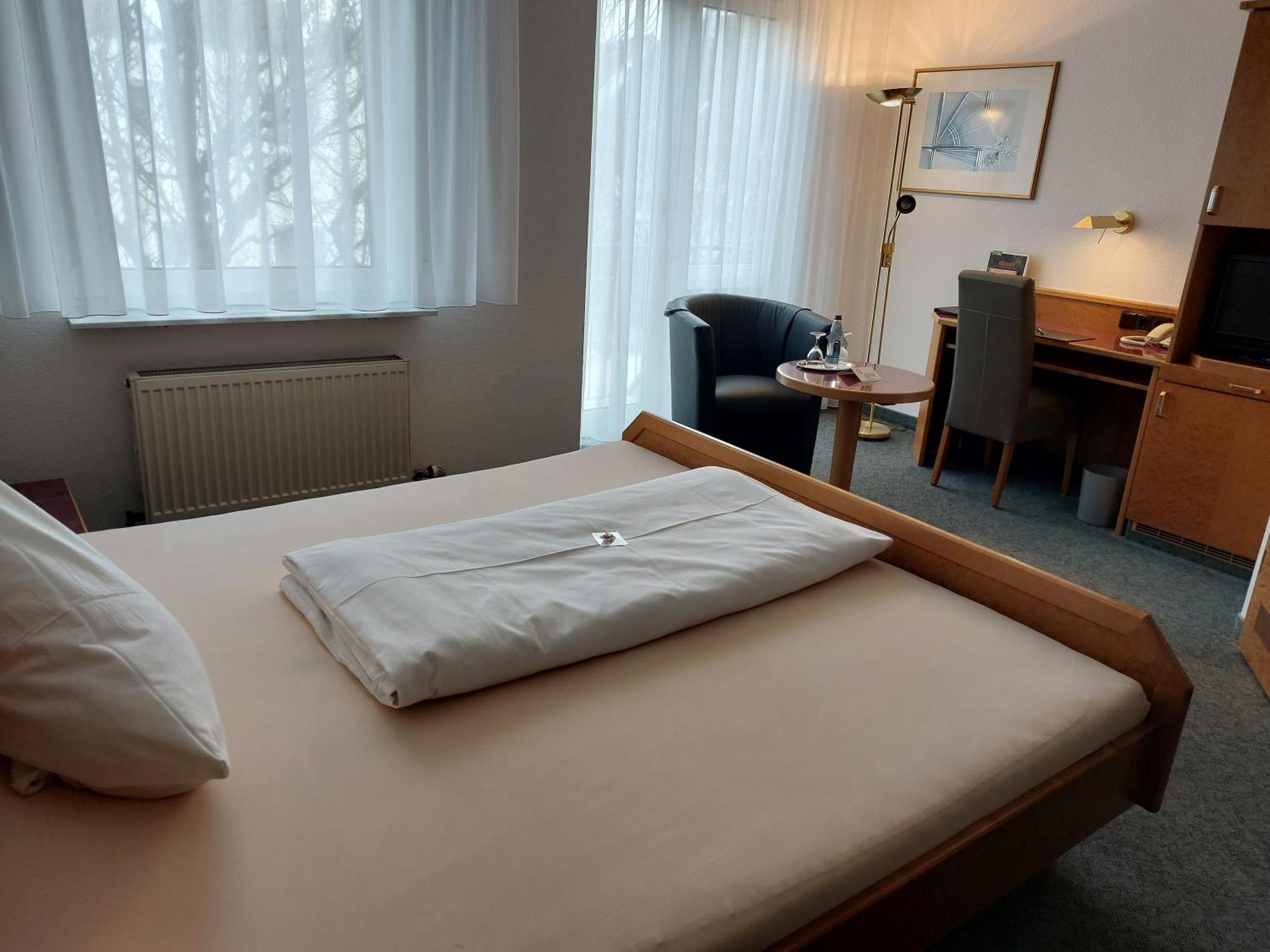 Hotel Zimmermann Фільдерштадт Екстер'єр фото